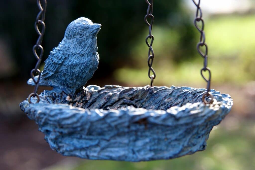 vogeltränke zum aufhängen (1)